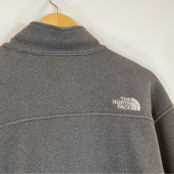 The North Face zippered grey sweater, size XL - Picture 6 of 14